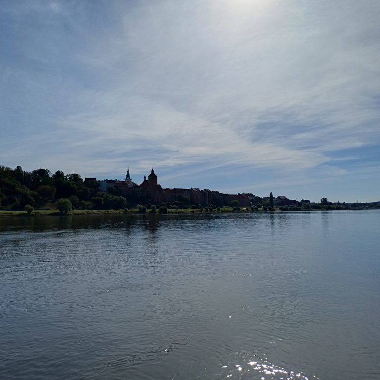 Rejsy statkiem po Wiśle w Grudziądzu – turystyczna atrakcja miasta